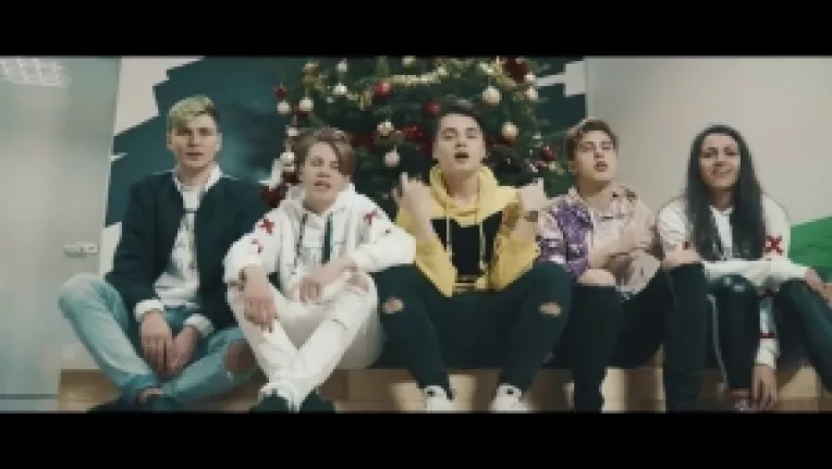 5GANG lanseaza piesa SOS