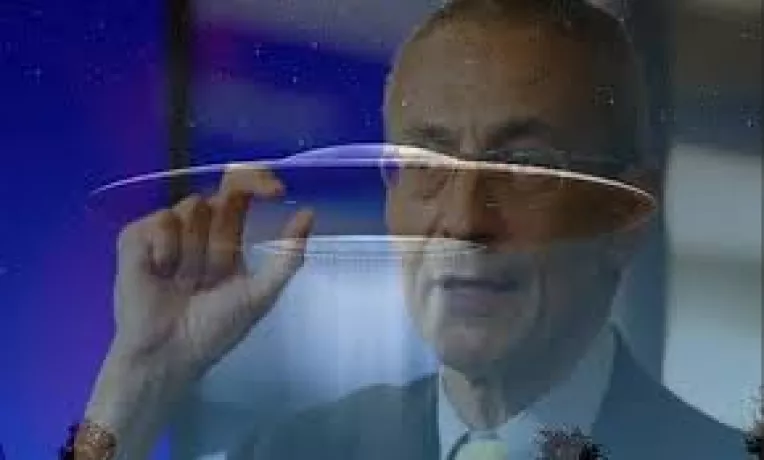 Cine si de ce ascunde adevarul despre OZN-uri?