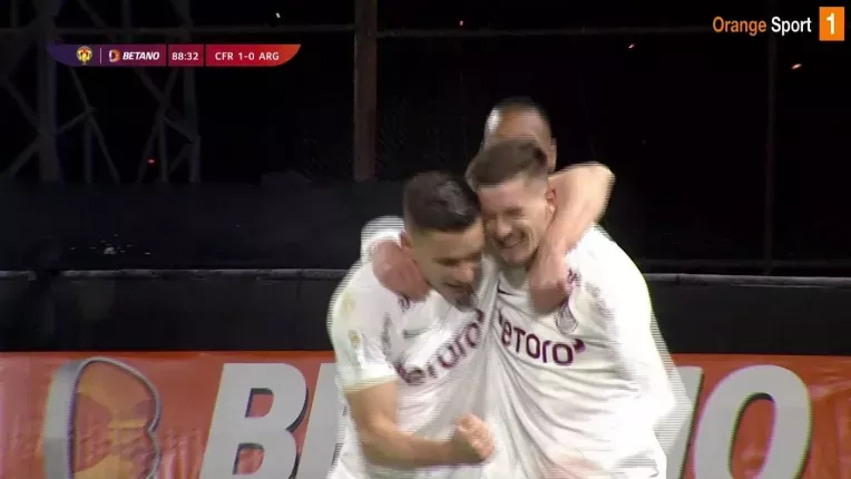 Cupa Romaniei : CFR - FC Arges 1-0. Golul calificarii in semifinale a venit in minutul 89