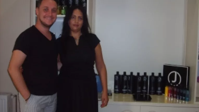 Dana Visanescu, master Stylist la 1.Concept: "Anul acesta, se poarta culorile cat mai naturale!"