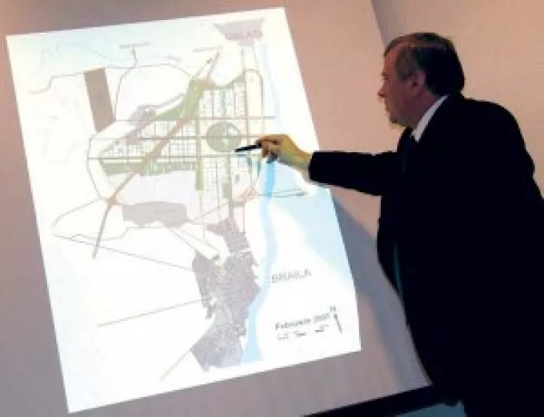 Dialog inchis intre autoritatile galatene si brailene