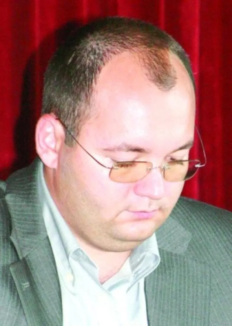 Din concediu in concediu. Subprefectul Cosmin Andrei a disparut din prefectura de 2 luni de zile