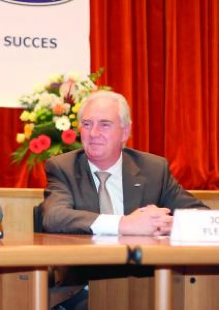 Ford scapa de Dinel cu 18 milioane de euro