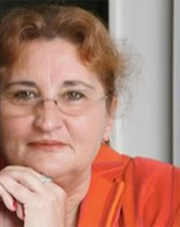 Omul zilei: Doamna Carmen Pavel, director general al agentiei de turism J'Info Tours