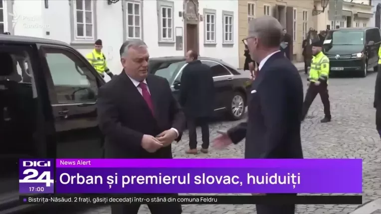 Orban si Fico au fost huiduiti la Praga inainte de o reuniune a Grupului de la Visegrad